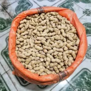 بادام زمینی با پوست خام غلافدار سورت شده یک کیلوگرم